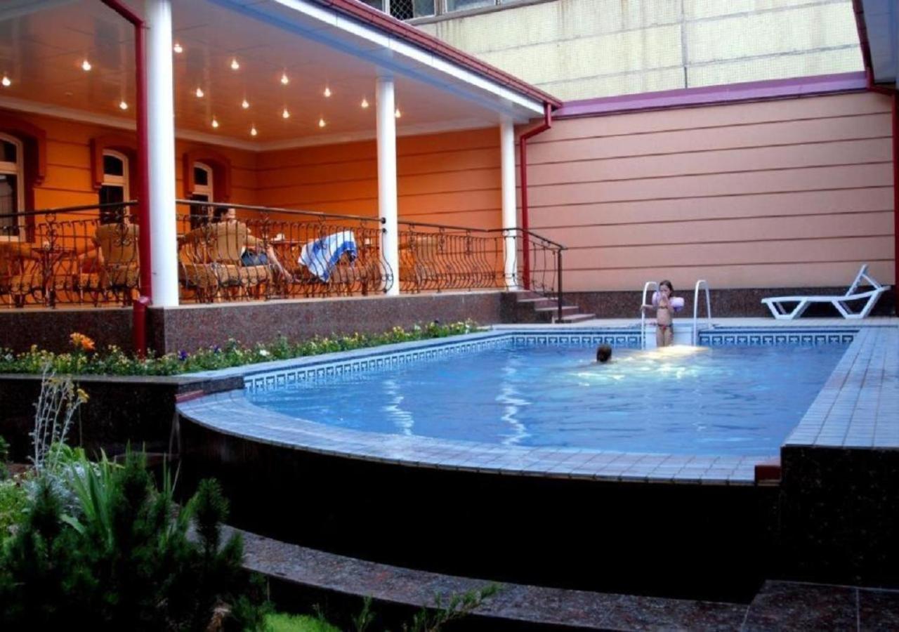 Hotel BEK Tasjkent Buitenkant foto