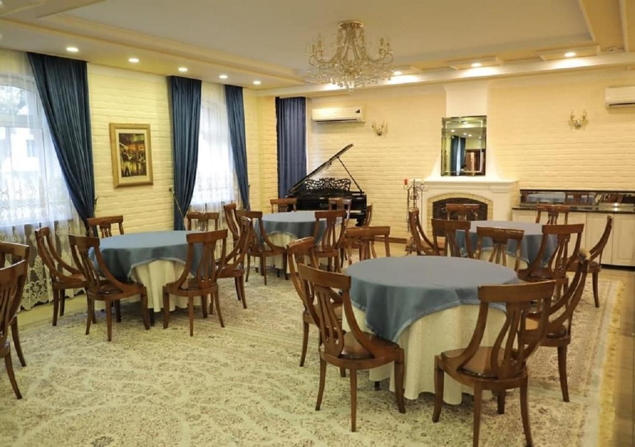 Hotel BEK Tasjkent Buitenkant foto