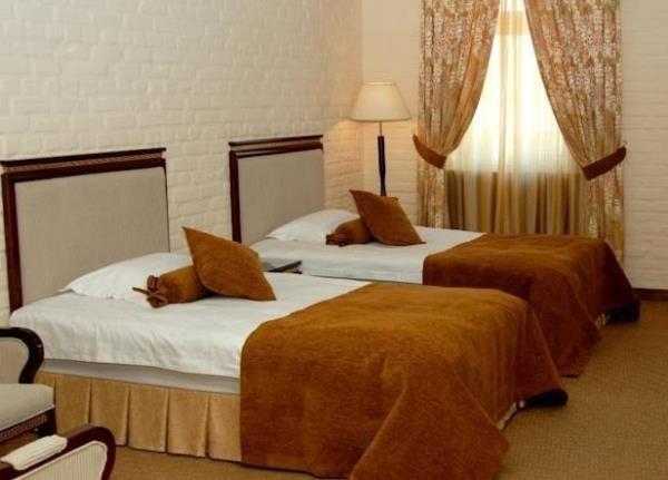 Hotel BEK Tasjkent Buitenkant foto